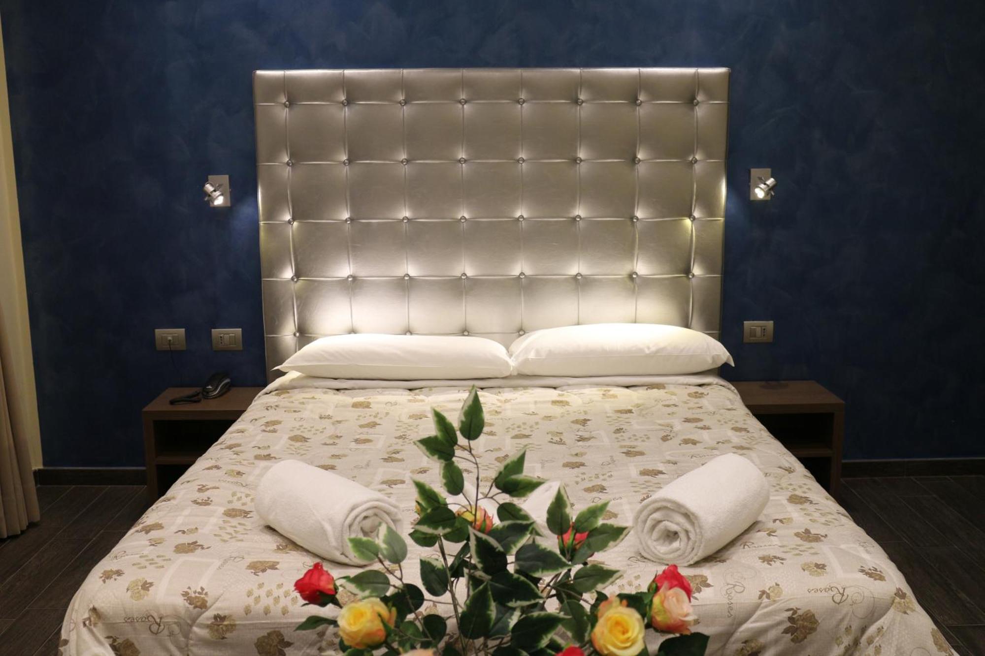 Hotel La Madonnina — Photos 1